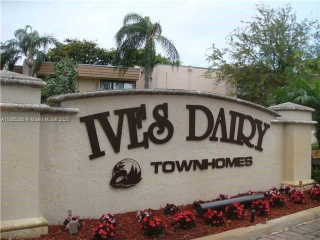 Foto del edificio - 1024 NE 207th Terrace