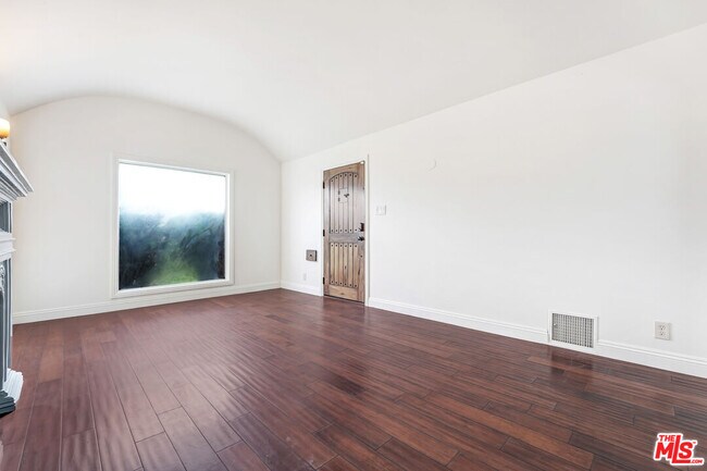 Foto del edificio - 2315 Cochran Ave