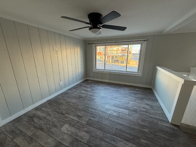 Building Photo - 140 Ashworth Ave