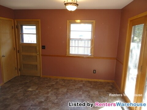 Foto del edificio - 658 47th Ave NE