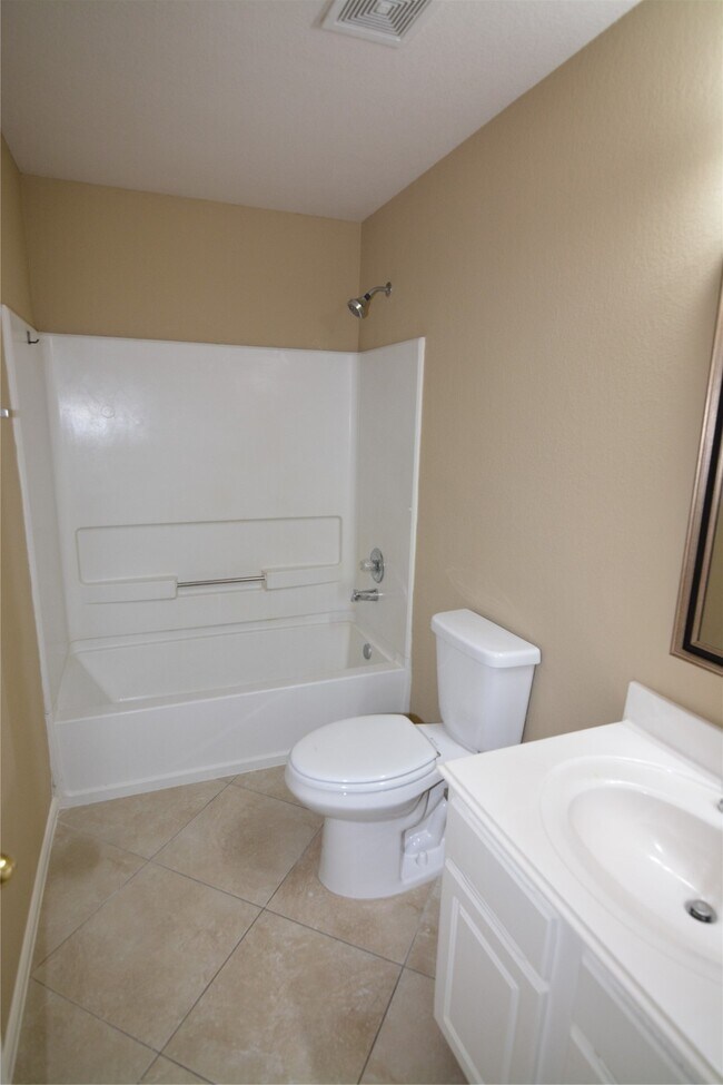 Building Photo - 3903 Brighton Springs Ln