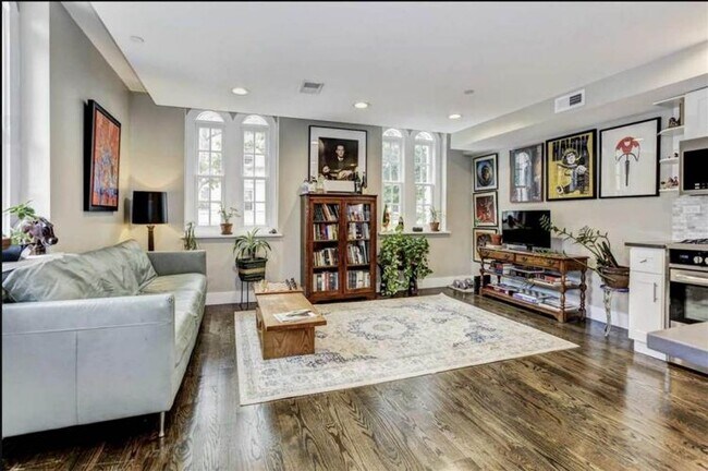 Foto del edificio - 126 Delaware Ave