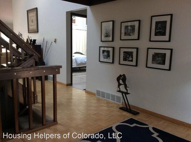 Foto del edificio - 4 br, 3 bath House - 4974 Clubhouse Ct