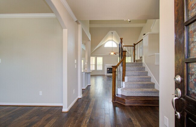 Foto del edificio - Beautiful & Spacious Home in Conroe!