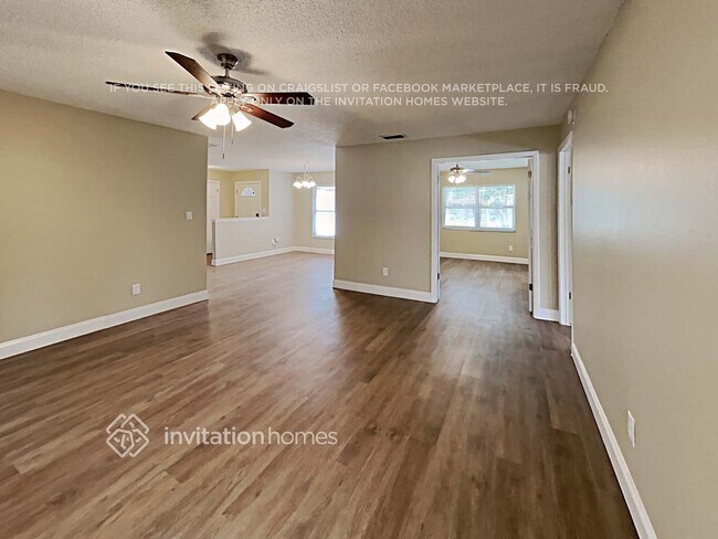 Building Photo - 412 Abbeywood Ln