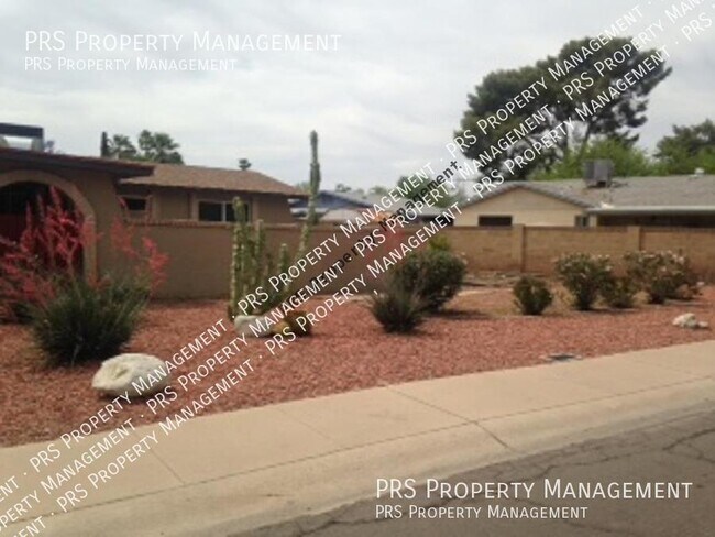 Building Photo - Price Reduced