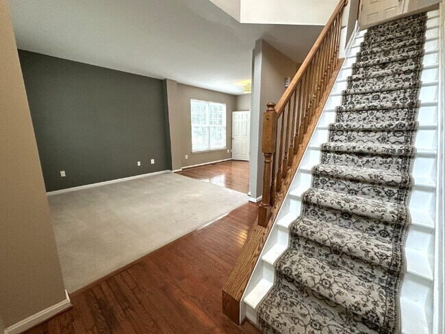 Foto del edificio - COMING SOON! 4-Bedroom, 3.5-Bathroom Colonial in Taneytown