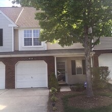 Building Photo - 8112 Christmas Ct