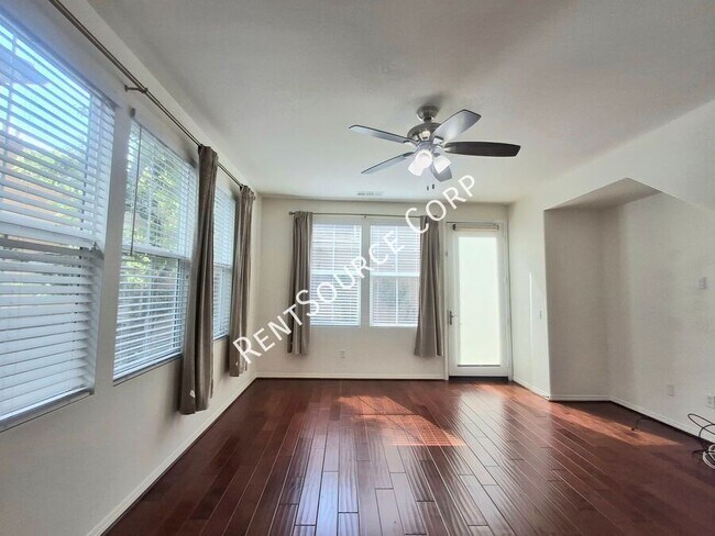 Foto del edificio - 28408 Camino Del Arte Dr
