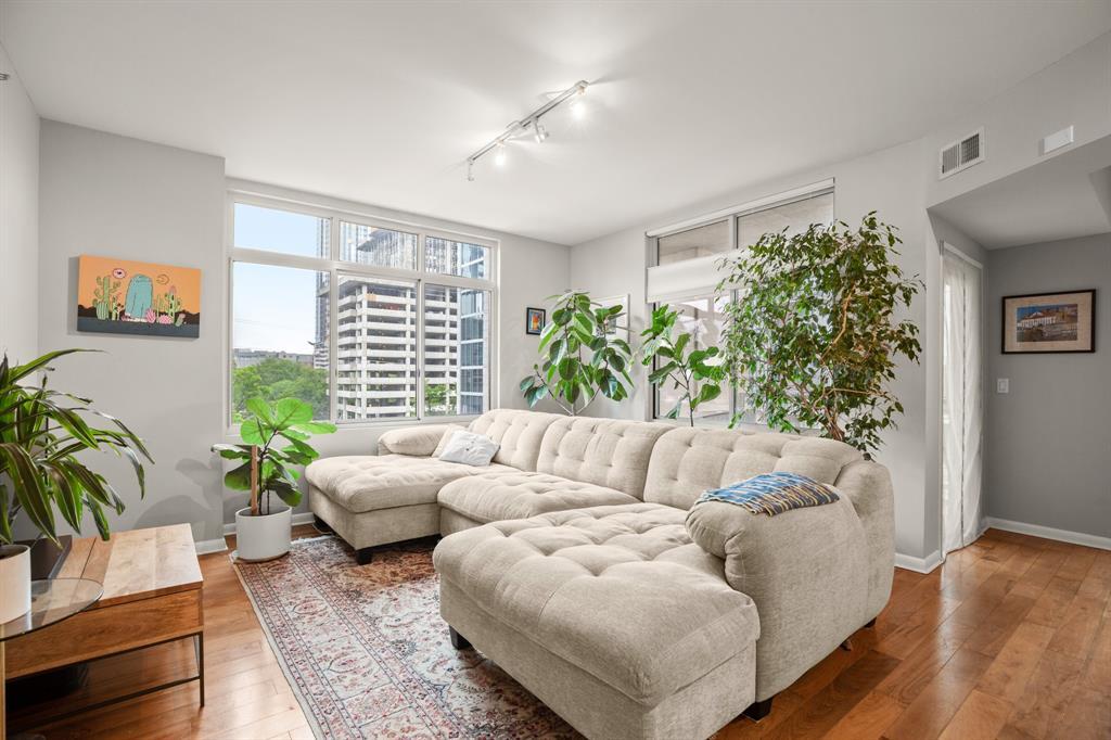 Foto principal - 54 Rainey St