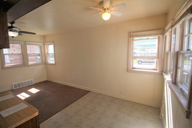 Building Photo - COMING SOON! Charming Bayview Haven: Affor...