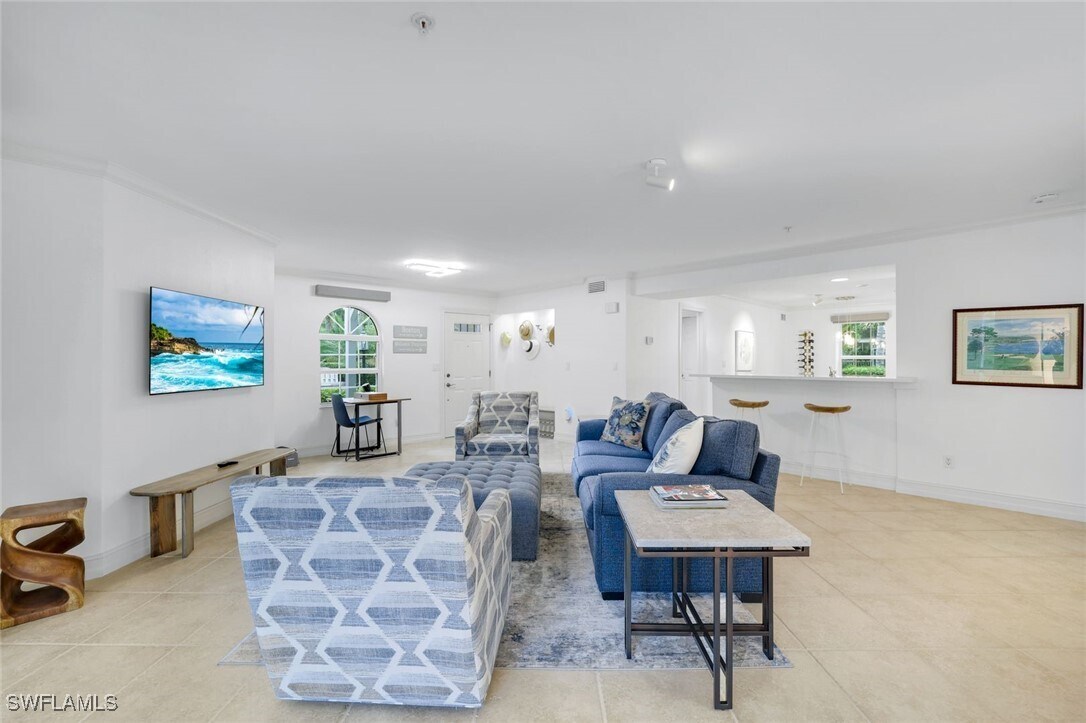 Foto principal - 376 3rd St S