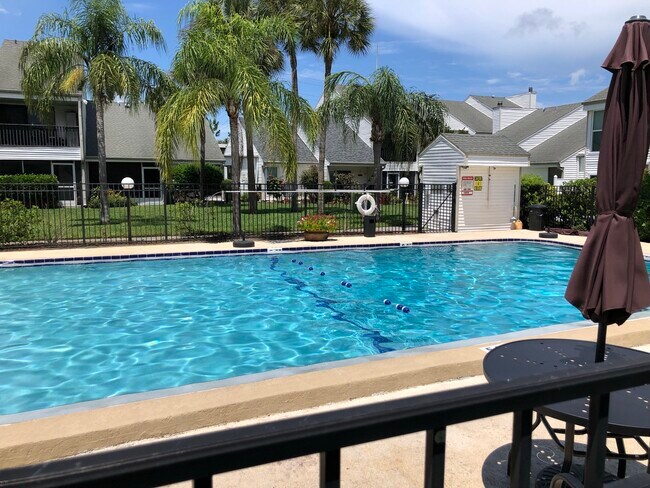 Community pool - 634 Haven Plz