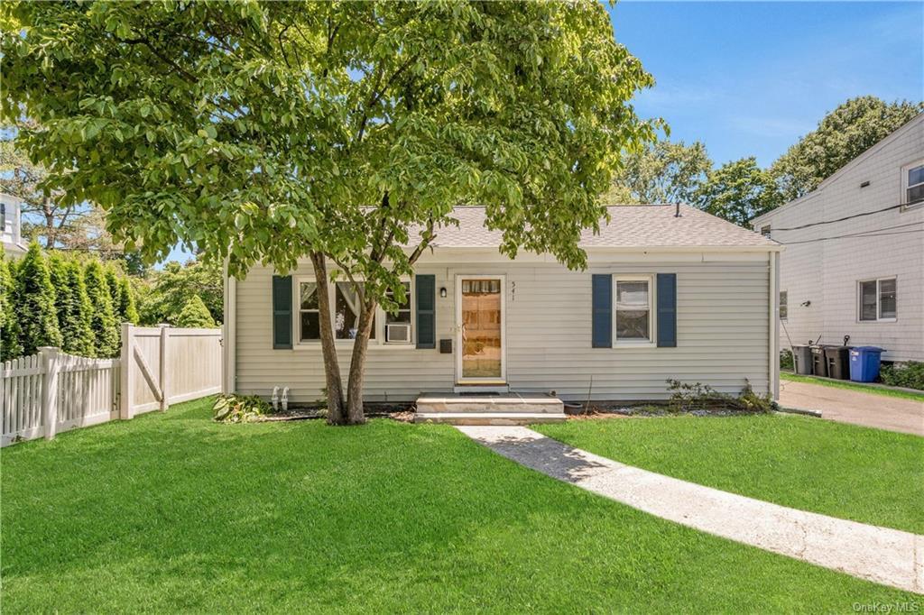 541 N Wagner Ave  