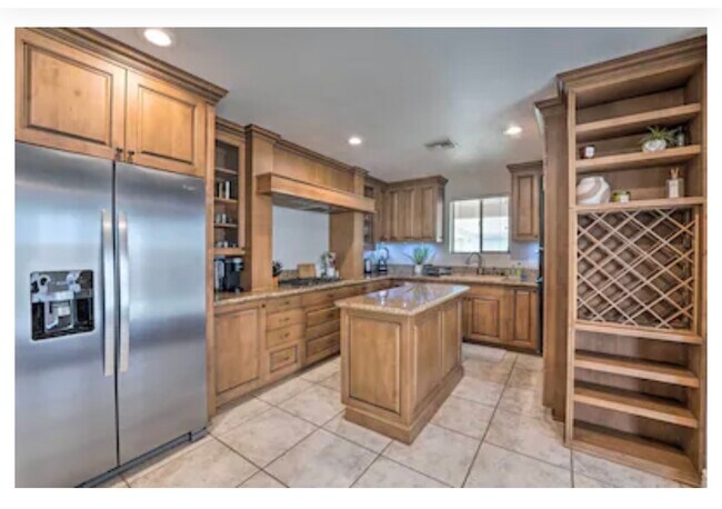 Building Photo - 2330 Souchak Dr