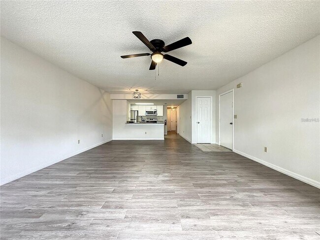 Building Photo - 2717 N Poinciana Blvd
