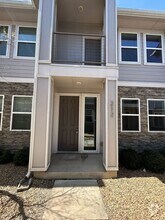 Building Photo - 212 Stellariga Pl
