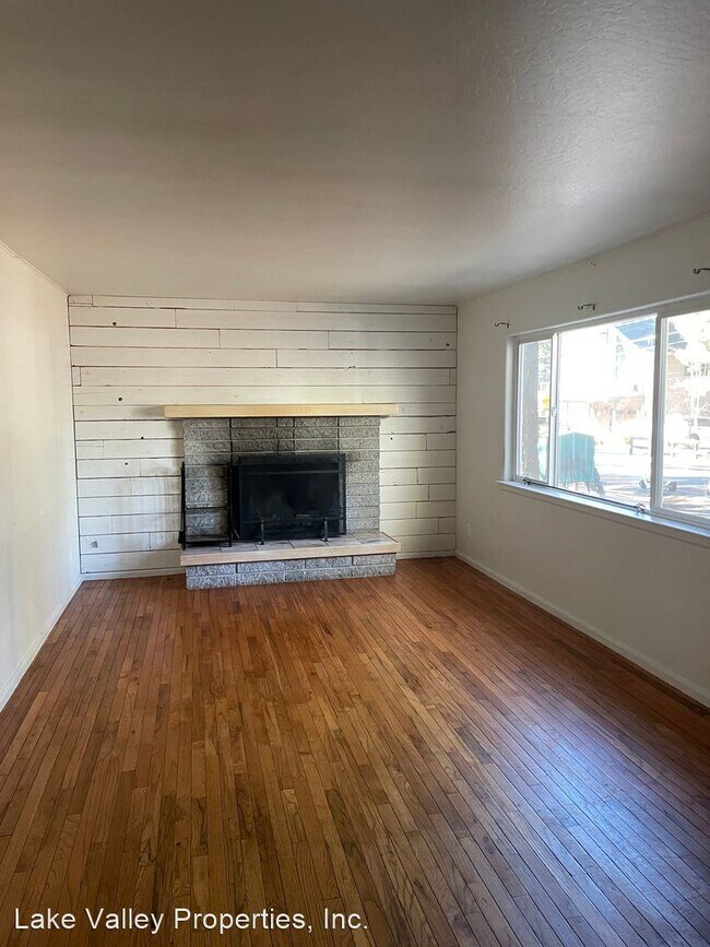 Building Photo - 2 br, 1 bath House - 732 San Francisco Avenue