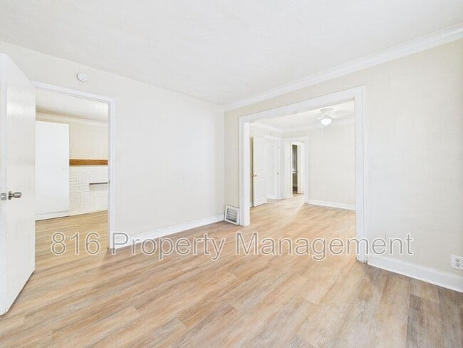 Building Photo - 3422 Cleveland Ave.