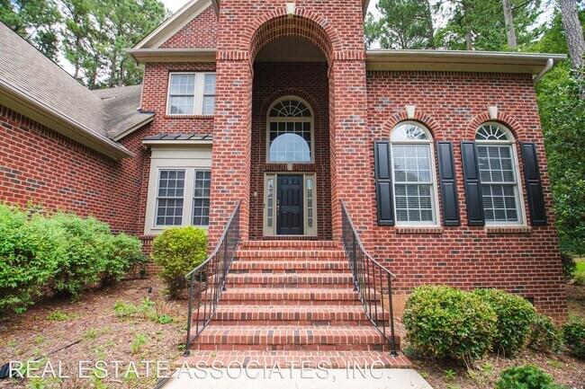 Building Photo - 4 br, 4.5 bath House - 7600 Rhone Court