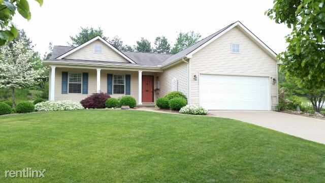 Building Photo - 734 Glen Oak Dr