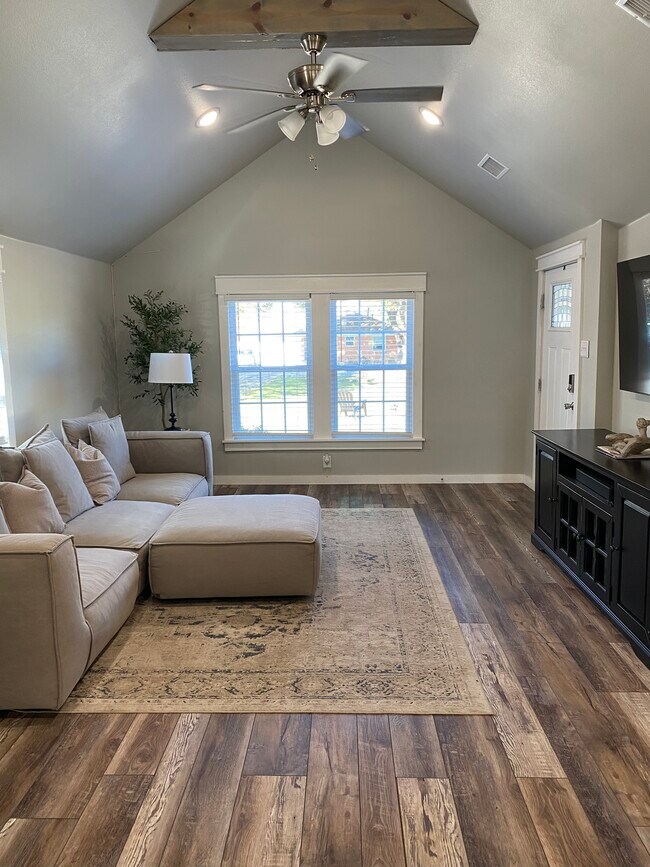 1840 Oates Dr, Dallas, TX 75228 House Rental in Dallas, TX