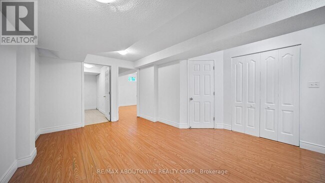 Building Photo - 128 Breton Ave