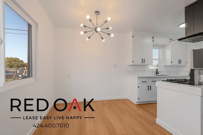 Foto del edificio - 6303 Cherry Ave