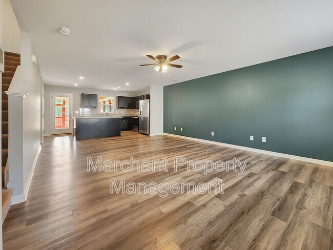 Foto del edificio - 156 Barrington Creek Rd