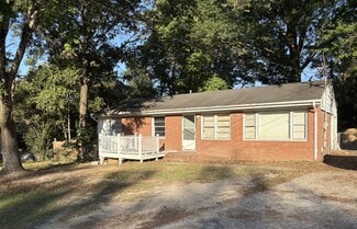 Building Photo - 125 Nelson Ave