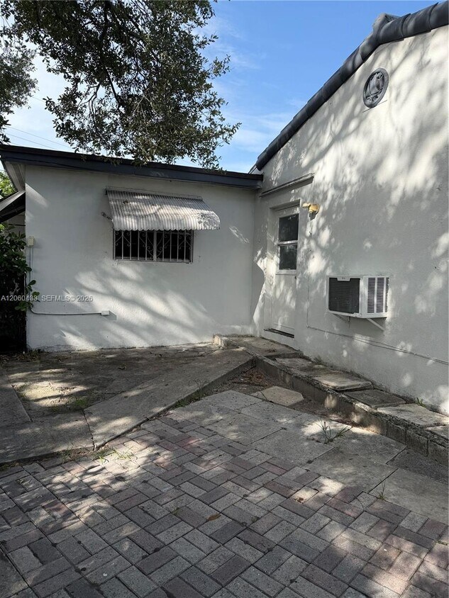 Foto del edificio - 6137 SW 20th Ct