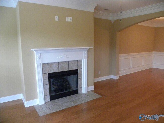 Building Photo - 33 Atherton Cir SW