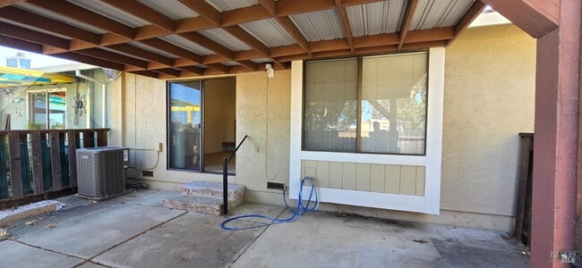 Building Photo - 232 Grand Canyon Dr
