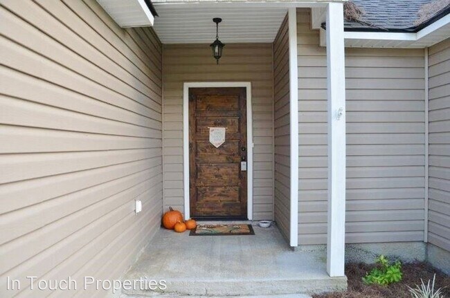 Foto del edificio - 3 br, 2 bath House - 27 Smith Dairy Road