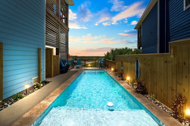 Foto del edificio - 456 Paradise Pointe Dr