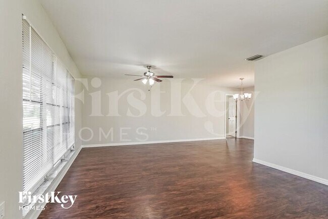 Foto del edificio - 226 SE 8th St