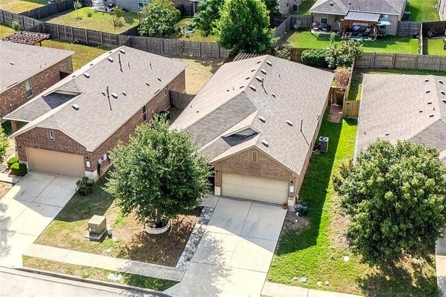 Building Photo - 556 Moonwalker Trail