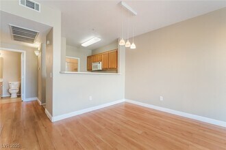 Building Photo - 7115 S Durango Dr