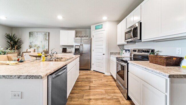 Building Photo - 123 American Ct