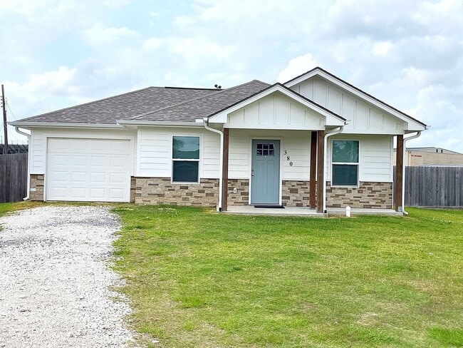 Foto del edificio - 380 Bower Rd