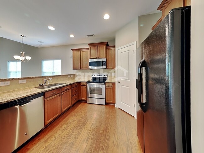 Building Photo - 4506 Cardinal Grove Blvd