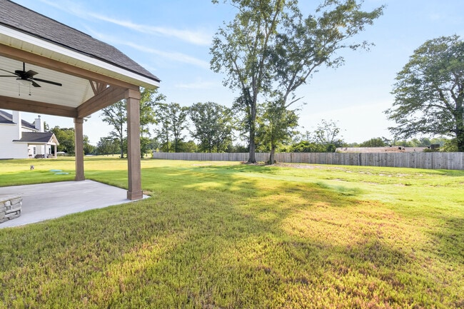 Photo - 63 Lee Rd 2234 (Smiths Station, AL) House