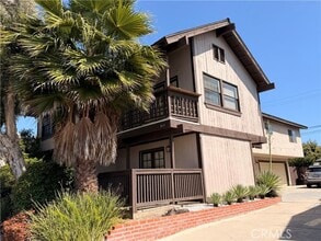 Building Photo - 317 Encino Ln