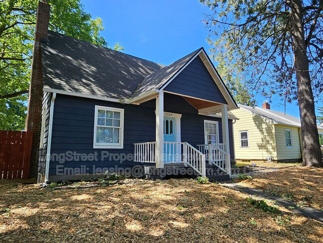 Photo - 7209 N McKenna Ave House