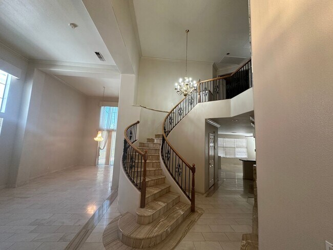 Foto del edificio - 3854 Broadmead St