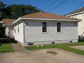 Building Photo - 4630 Coronet Ave