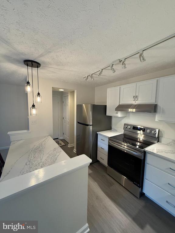Foto del edificio - 12205 Peach Crest Dr