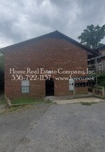 Building Photo - 1400 W Academy St