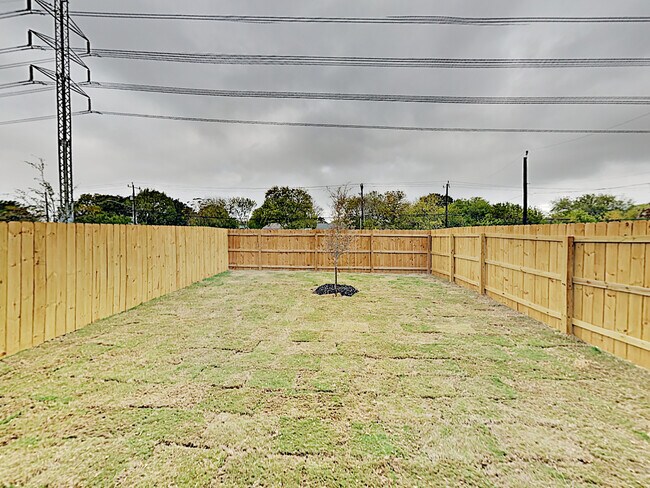 Building Photo - 6265 Eddie Way