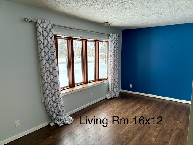 Foto del edificio - 1000 Toledo St